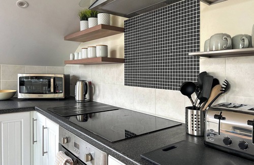 Coxley Cabaña | 2 bedroom accommodation in Coxley Wick, near Wells