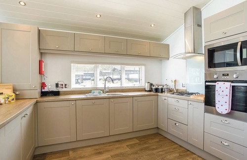 Ryde Chalet De Esquí | Alojamiento de 2 habitaciones en Wootton, Nr Cowes