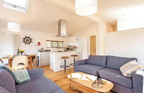 Ryde Chalet De Esquí | Alojamiento de 2 habitaciones en Wootton Bridge, Nr Cowes