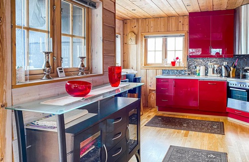 Møre og Romsdal Casa | 2 bedroom accommodation in Stranda