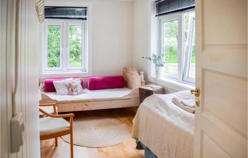 Tonsberg Apartamento | 2 Bedroom Amazing Apartment In Vear
