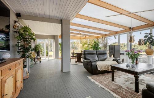 Give Casa | 2 Bedroom Amazing Home In Grindsted