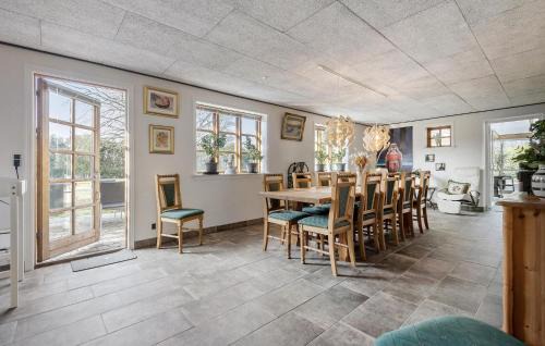 Give Casa | 2 Bedroom Amazing Home In Grindsted