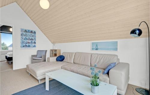 Houstrup Casa | 2 Bedroom Amazing Home In Nørre Nebel