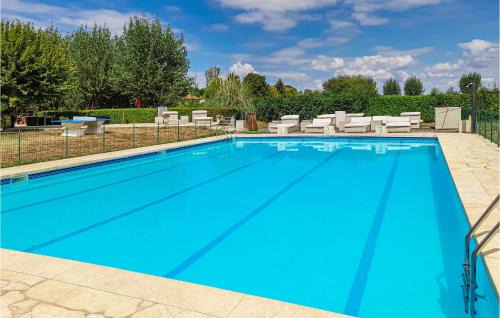 Sarrecave Casa | 2 Bedroom Amazing Home In Sarrecave