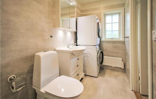 Munka-Ljungby Casa | 2 Bedroom Amazing Home In Munka Ljungby