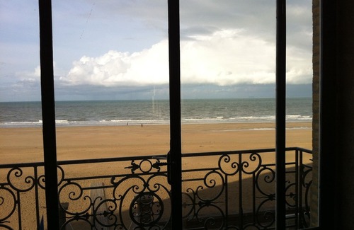Trouville-sur-Mer Apartamento | EL NEGRO ROCKS vivienda de 3 habitaciones en la playa de edad calientes