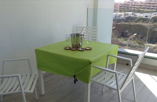 Playa Paraiso Apartamento | 2 bedroom apartment with heated pool, WIFI near the beach.