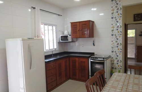 Ipiranga Apartamento | Apartamento de 2 dormitorios, amueblado con piscina, patio y barbacoa