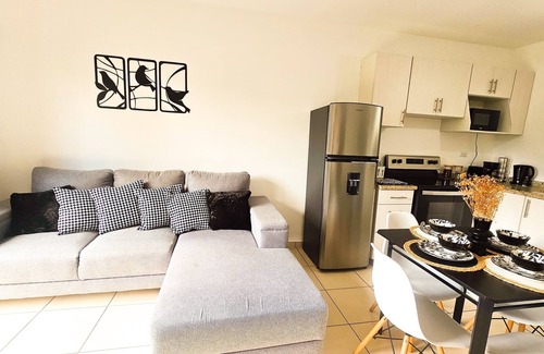 San Salvador Apartamento | 2-bedroom apartment in amazing San Salvador with WiFi, AC