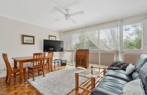 Frankston Apartamento | 2 Bedroom Apartment, 5 Minute Walk Beach and Shopping Centre