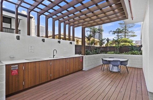 Broadbeach Apartamento | 2 Bedroom Apartment with Ocean Views at Opus