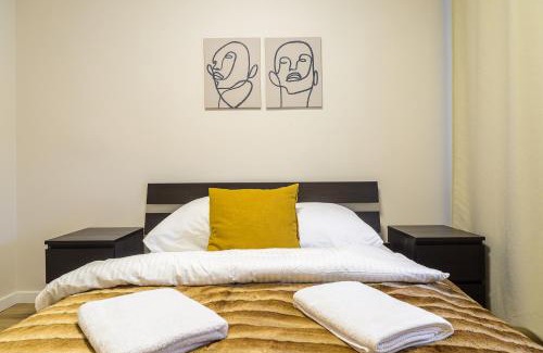 Ursynow Apartamento | 2 bedroom Apartment close to Metro Imielin