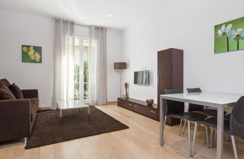 Dreta de l'Eixample Apartamento | Apartamento de 2 habitaciones para 3 personas