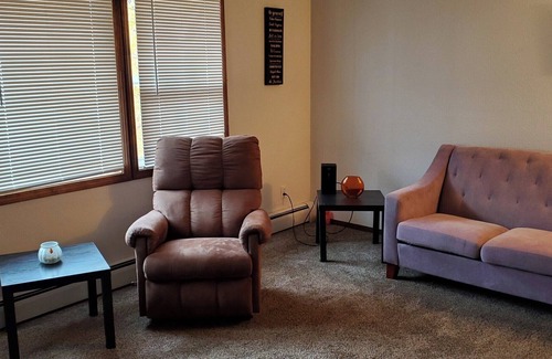 Underwood Apartamento | 2-bedroom apartment in Underwood. Great long-term rates.
