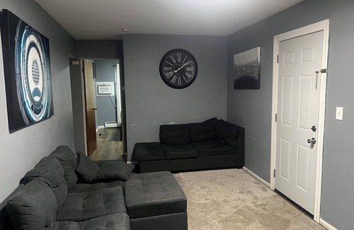 Fargo Apartamento | 2-bedroom apartment in amazing Fargo with AC
