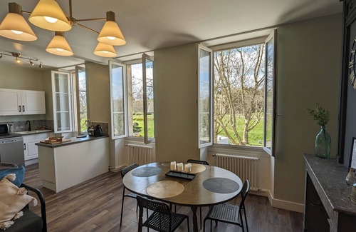 Blaye Apartamento | 2 Bedroom Apartment in Blaye