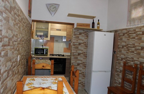 Ittiri Apartamento | 2 Bedroom Apartment in Ittiri