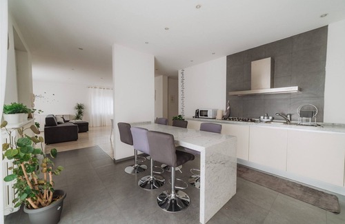 Palazzolo Apartamento | 2 Bedroom Apartment in Sona