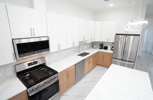 Paterson Apartamento | 2-bedroom apartment in welcoming Paterson with AC, fitness room Near NYC