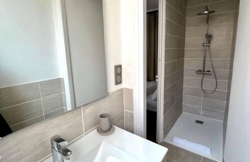 Vieux Vichy Apartamento | 2 Bedroom Apartment in Vichy