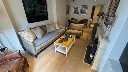 Chelsea Riverside Apartamento | 2 Bedroom Apartment just off Kings Road