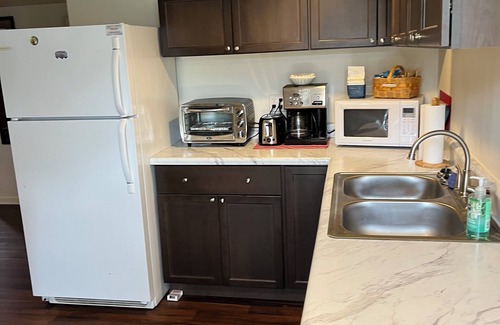 Bridgeport Apartamento | 2-bedroom apartment in charming Louisville, close to Churchill Downs