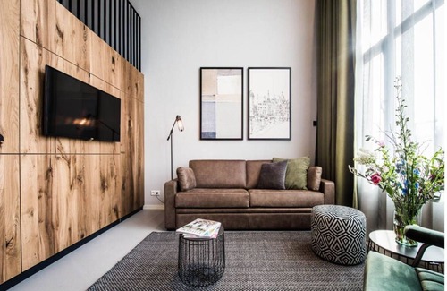 Amsterdam East Apartamento | 2 Bedroom Apartment With Fantastic View Overlooking the Canal