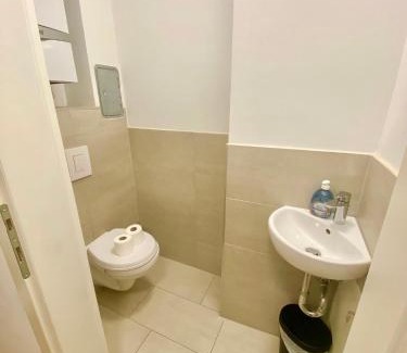 Grinzing Apartamento | 2 Bedroom Apartment with Free Parking