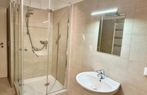 Grinzing Apartamento | 2 Bedroom Apartment with Free Parking