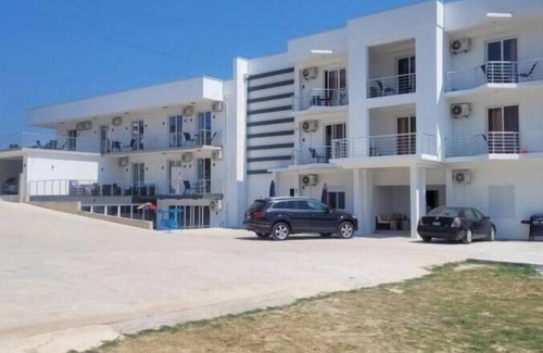 Ulcinj Apartamento | 2 bedroom apartment with balcony - Apartments Subashi room 302 & 303