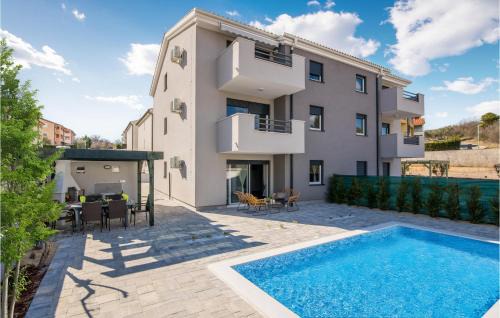Cizici Apartamento | 2 Bedroom Awesome Apartment In Cizici