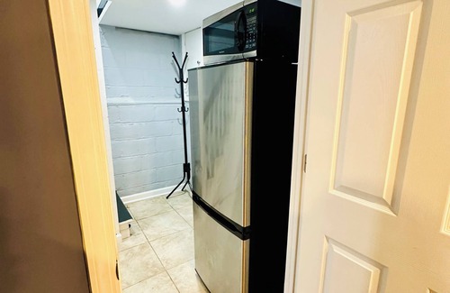 Belleville Casa | 2-bedroom basement apartment in welcoming Belleville with WiFi, AC