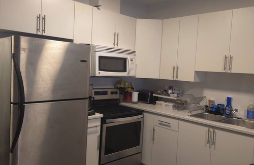 Edmonton Casa | 2-bedroom Basement suite in seren Rosenthal West Edmonton