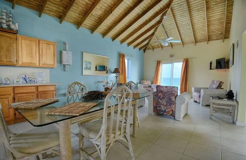Cat Island Villa | 2 Bedroom, Fisherman’s Loft Cottage
