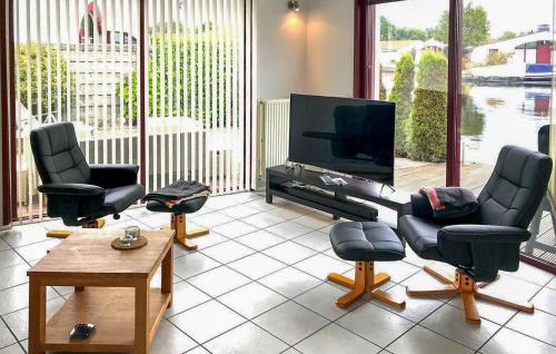 Lemmer Casa | 2 Bedroom Beautiful Home In Lemmer