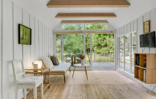 Strøby Ladeplads Casa | 2 Bedroom Beautiful Home In Strøby