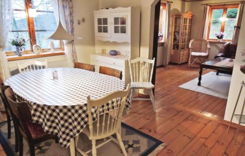 Laholm Municipality Casa | 2 Bedroom Beautiful Home In Knäred