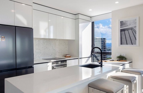 Broadbeach Apartamento | 2 Bedroom Broadbeach Stay – Walk to Beach