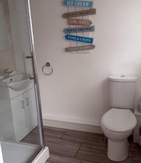 Scurlage Apartamento | 2 bedroom Chalet all to yourself, free parking, dogs welcome