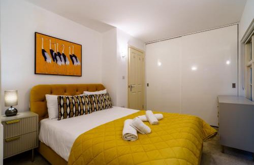 Somers Town Apartamento | 2 Bedroom City Retreat by Regents Park, Prime Camden Location