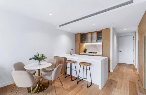 Melbourne Central Business District Apartamento | 2 -Bedroom City View Apartment || 67sqm || Collins Street Melbourne CBD Unit 2