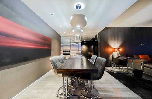 Las Vegas Apartamento | 2BD / 2. 5BA SUITE PANORÁMICO CONJUNTO CON VISTAS 3 balcones