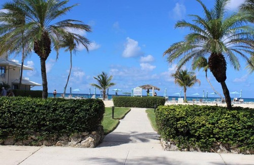Seven Mile Beach Apartamento | 2 Bedroom Condo 7 Mile Beach - #207 Sunset Cove