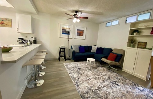 Grantville Condominio | 2-Bedroom Condo - close to all!
