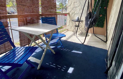 Grantville Condominio | 2-Bedroom Condo - close to all!
