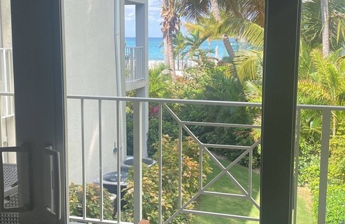 Seven Mile Beach Apartamento | Condominio de 2 recámaras en Seven Mile Beach - Sunset Cove