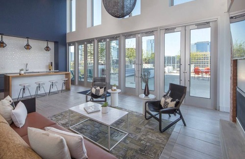 Civic District Condominio | 2 Bedroom Condo w/ Kitchen in Austin!!!