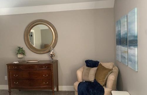 Bettendorf Apartamento | 2 Bedroom Condo with Office