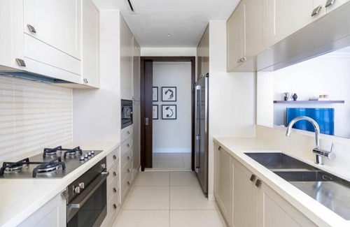 Jumeira 3 Apartamento | 2-bedroom corporate apartment in brilliant Dubai with AC, WiFi